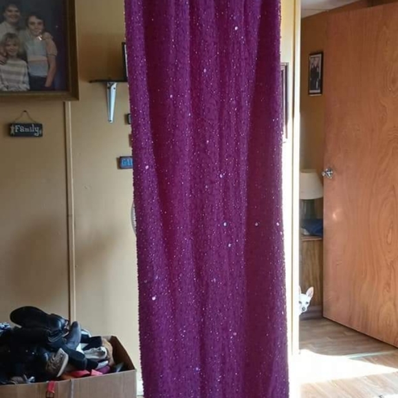 Prom dess - Picture 1 of 1